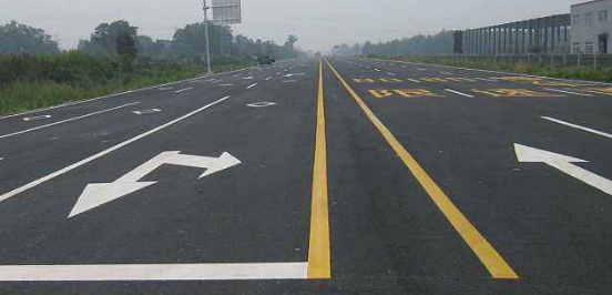 選擇江蘇中穎，為常州道路劃線提供優(yōu)質(zhì)解決方案